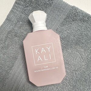 KayAli yum Boujee Marshmallow Perfume - 1.7oz